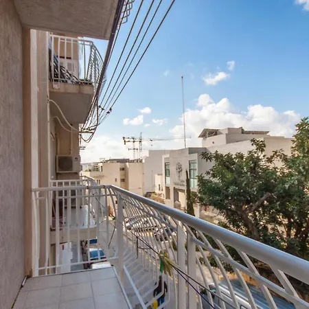 Apartmán Marina - 300m From Sea - Happy